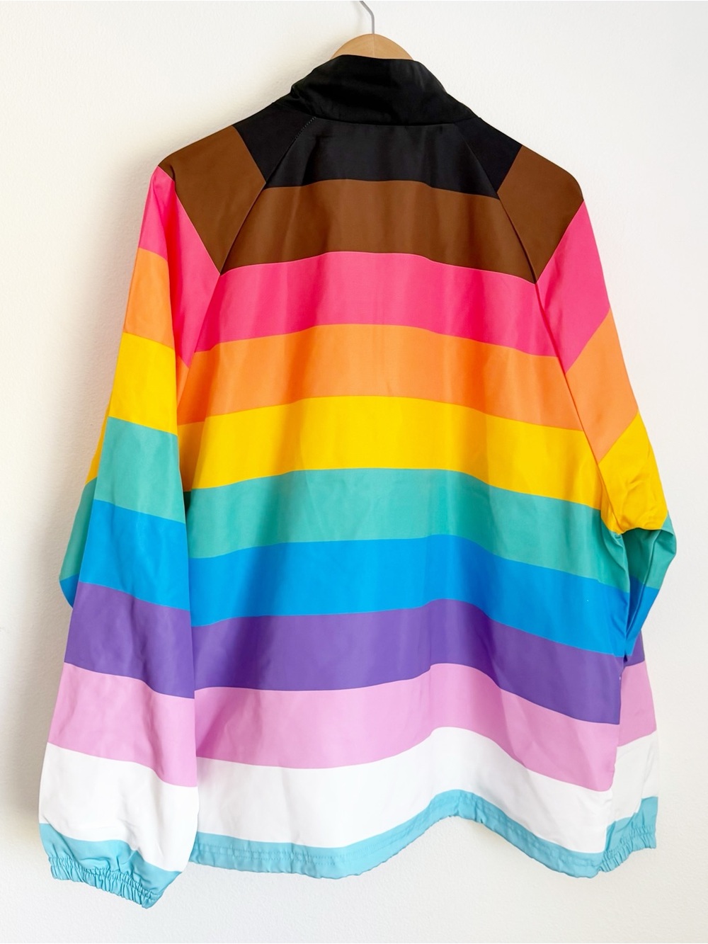 NWT Mickey Mouse 3/4 Zip Jacket Disney Pride Rainbow Windbreaker Adult XL - Picture 2 of 11